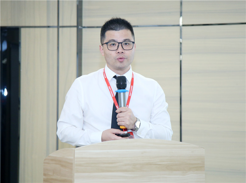 KMY品牌事业部南区销售副总经理 陈俊鹏▲.jpg